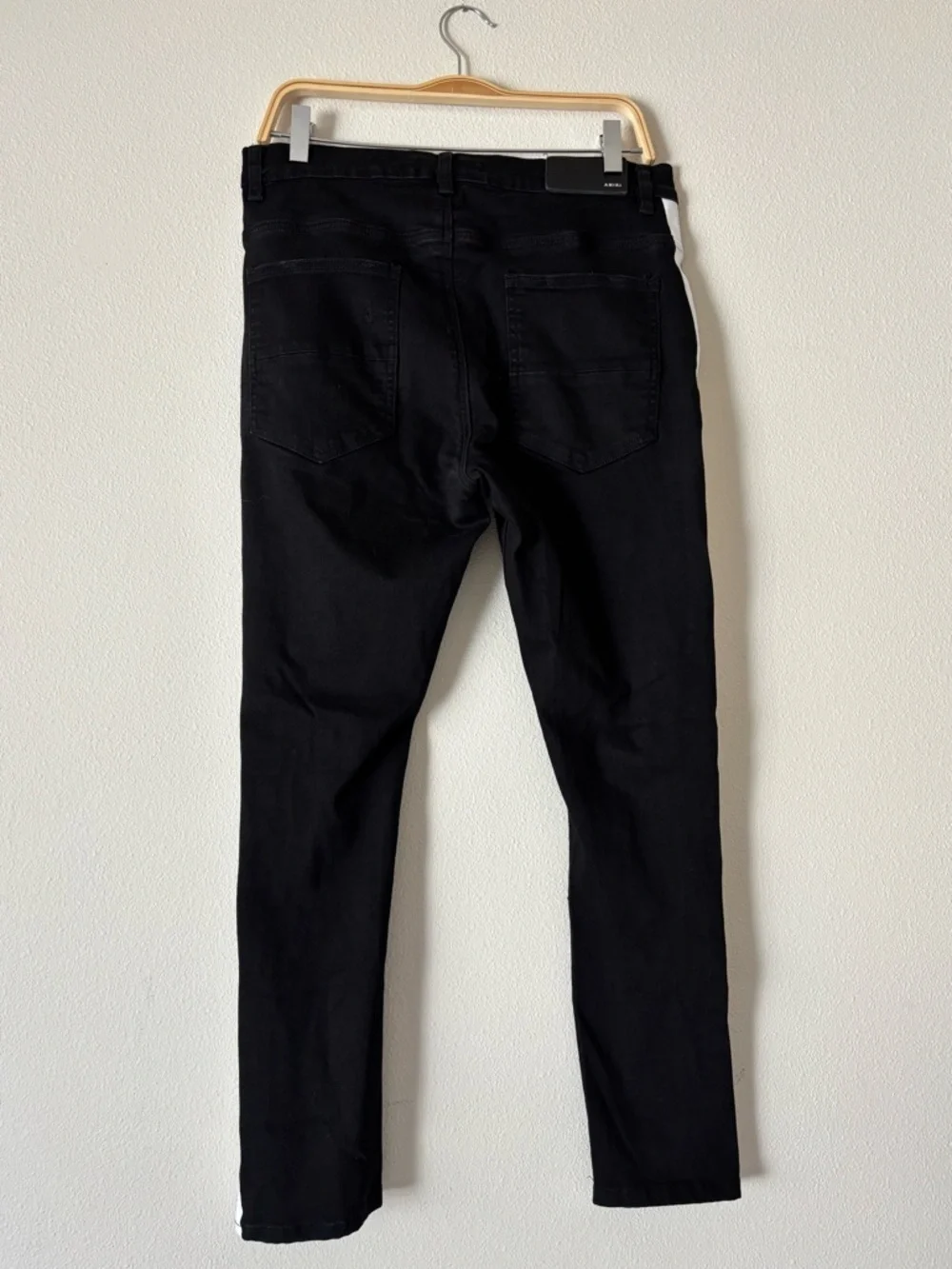 AMIRI Men's Jet Black Denim Distressed Jeans with White Side Stripes Size 31